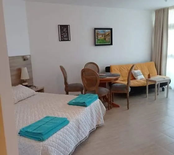 Quatro - South Pearl - Sozopol